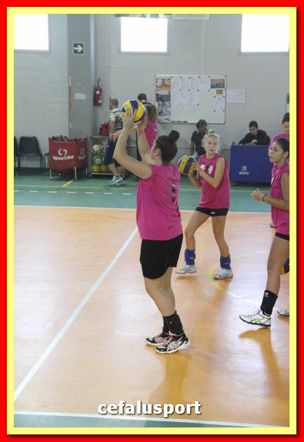 141020 volley 009_tn.jpg
